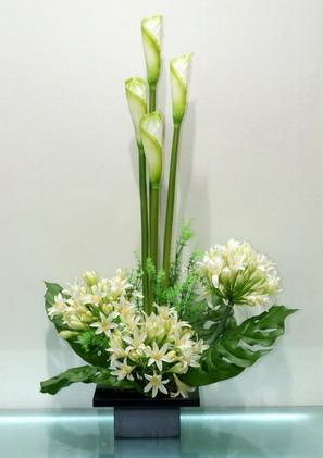 藝術(shù)插花 價(jià)格、圖片與報(bào)價(jià)指南——探索新浪家居網(wǎng)的花卉藝術(shù)世界